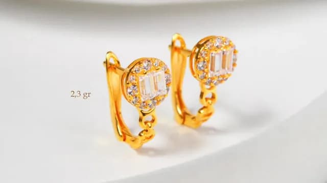 Cara agar Telinga Tidak Sakit Saat Memakai Anting Emas untuk Pemakaian Harian