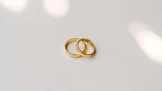 5 Cincin Emas Buat Tunangan Terbaik untuk Bujet 2 Jutaan