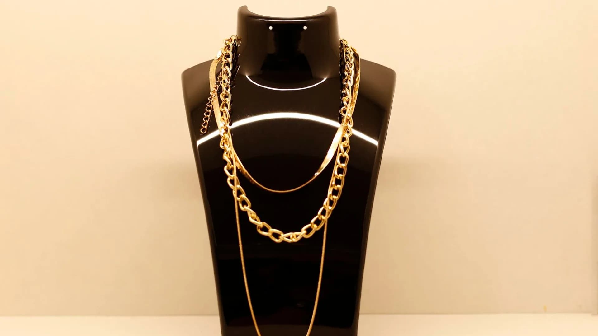 9 Cara Cerdas Jual Kalung Emas agar Dapat Harga Tertinggi