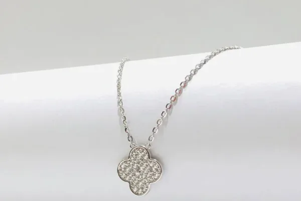 Kalung emas putih simple elegan