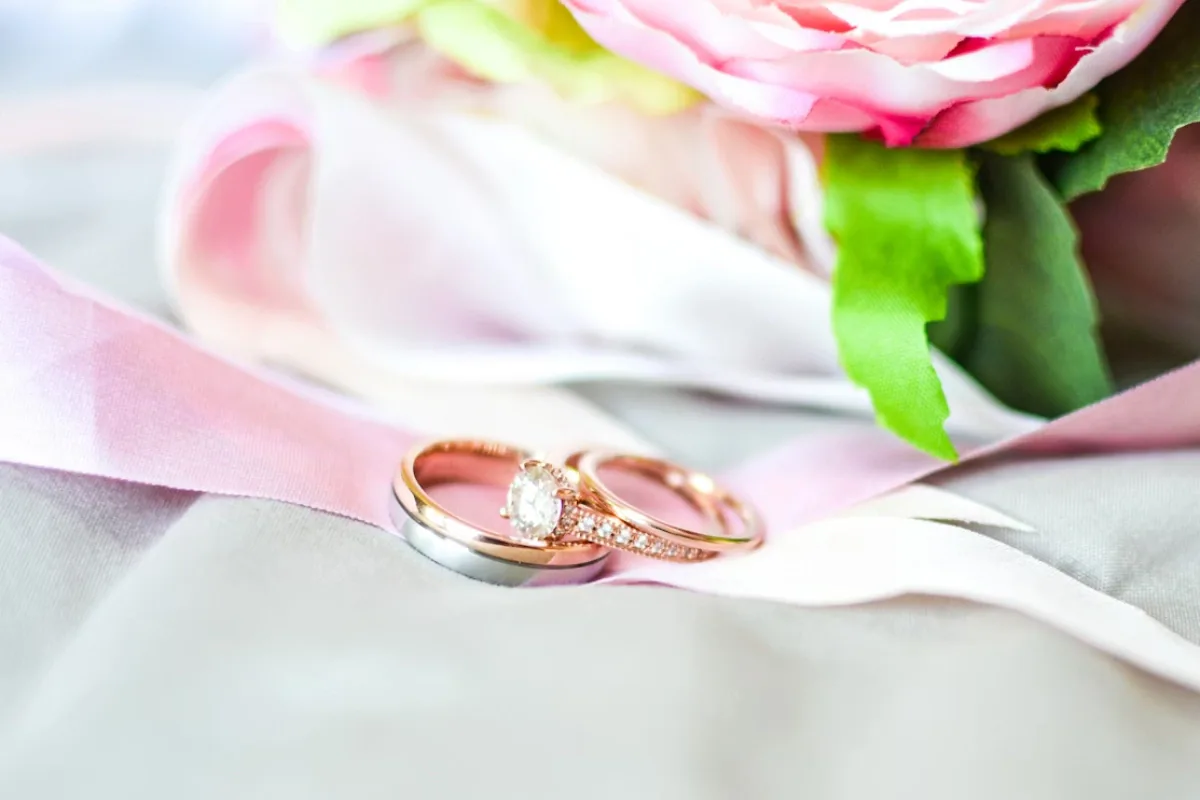 5 Tips Memilih Cincin Nikah Emas yang Memorable & untuk Investasi Jangka Panjang
