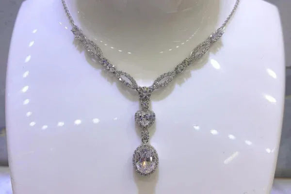 Model kalung emas terbaru