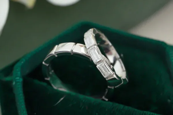 Cincin emas putih pria
