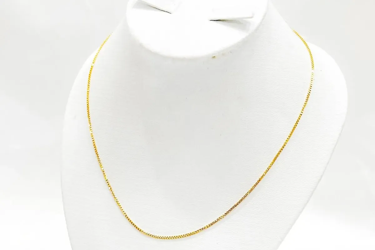 kalung rantai wanita